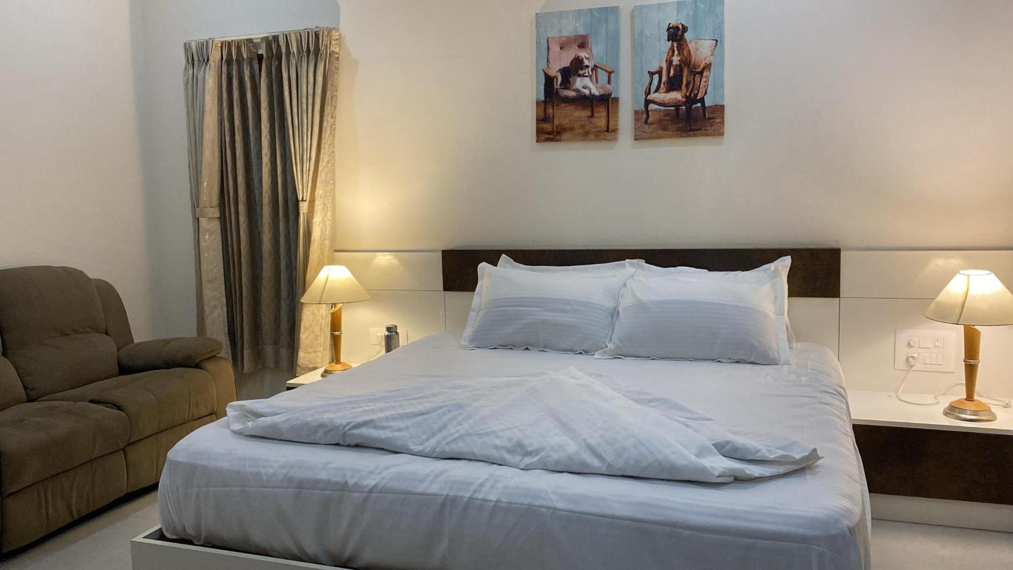 Gatsby Grandeur Luxury Villa 벵갈루루 외부 사진